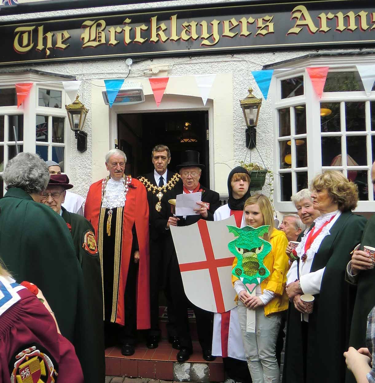 Altrincham Court Leet bellman, George and the Dragon, 2011