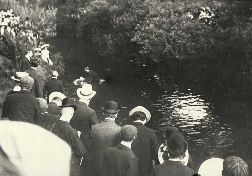 Bollin River baptism, Cowell Lloyd