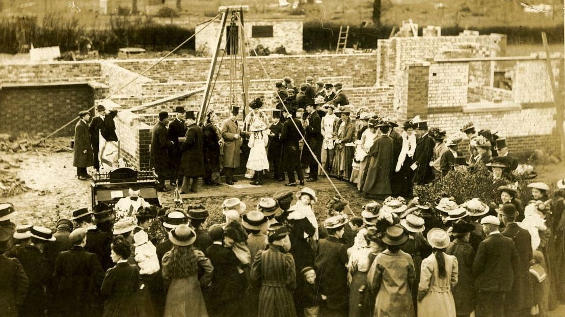 Bowdon Vale school