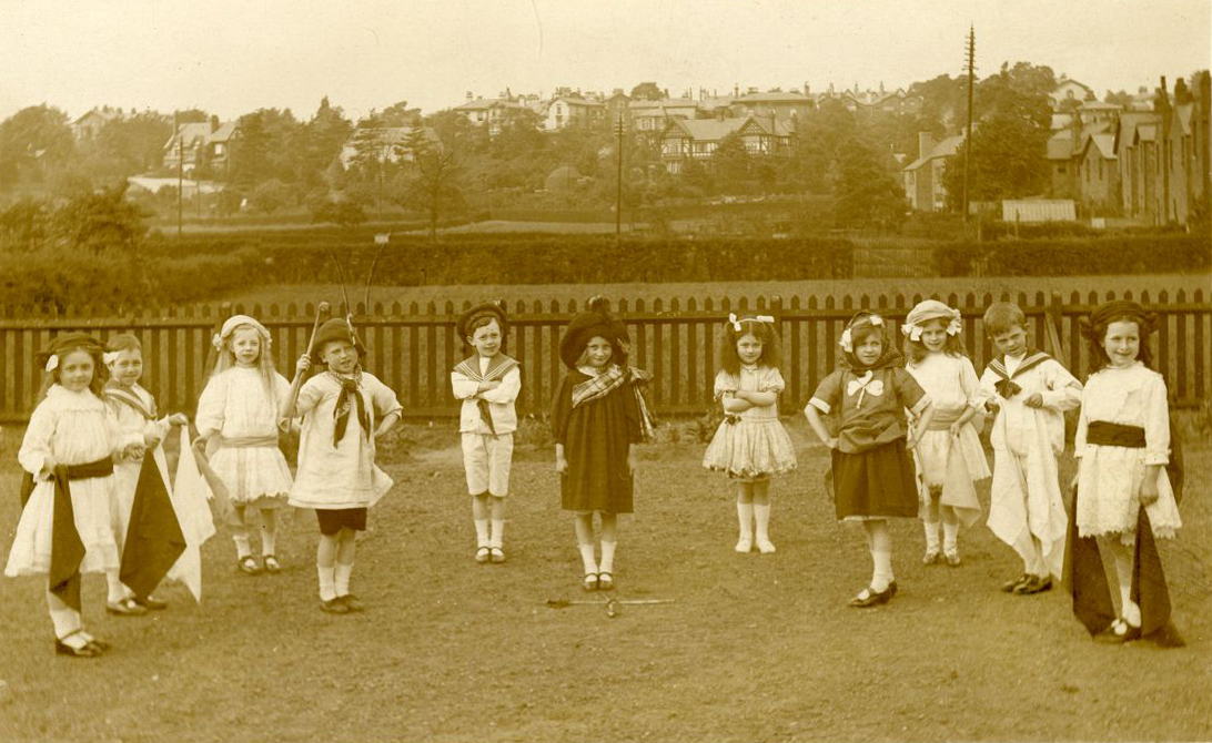 Bowdon Vale School fancy dress