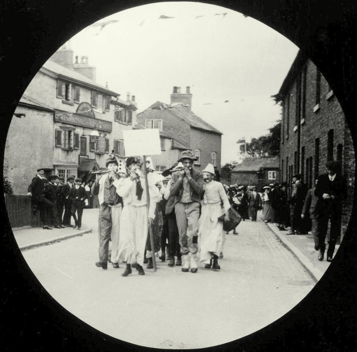hale-barns-parade-1911-altrincham-area-image-archive-dr