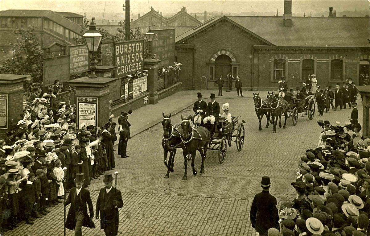 Altrincham Station, Burston and Nixson, Earl of Stamford and Lady Penelope, 1906
