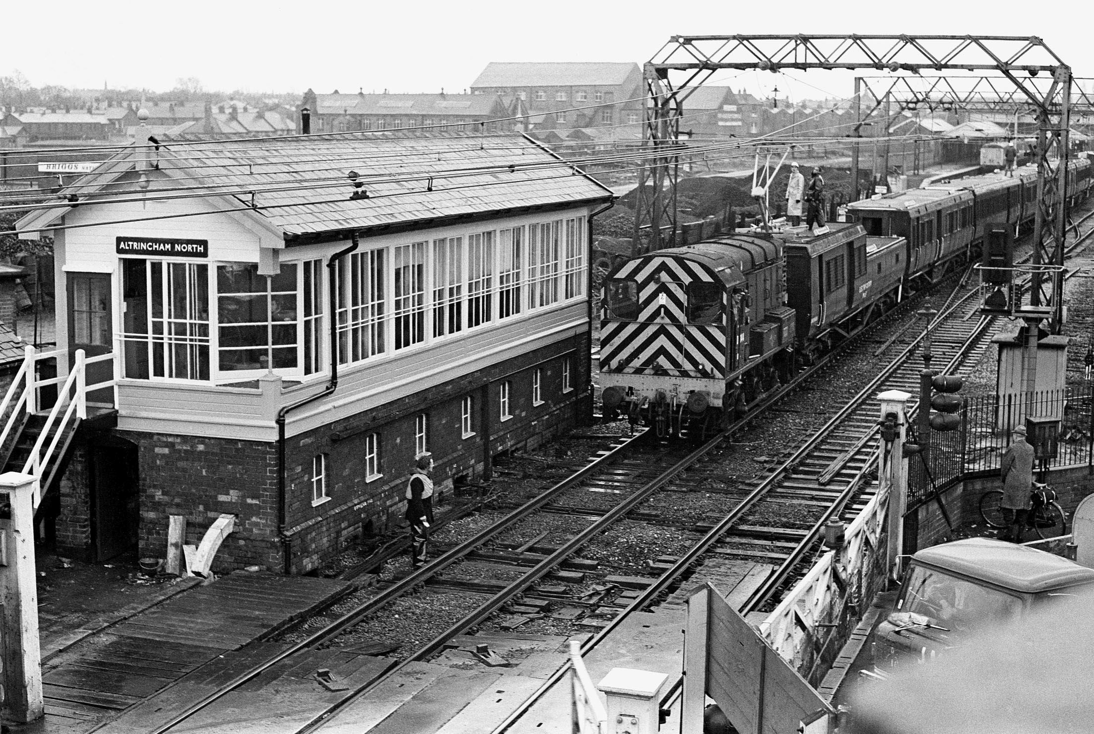 British Rail new overhead 25kV ac wiring