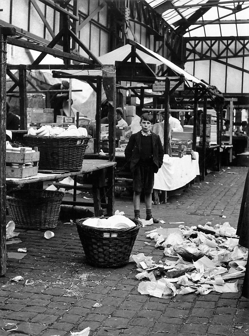 One Day in Alltrincham Market 1956 (25) Altrincham Area Image Archive Ian Gee IG0490PHOTOr