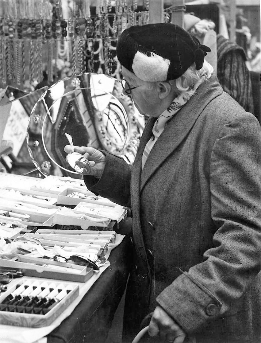 One Day in Alltrincham Market 1956 (8) Altrincham Area Image Archive Ian Gee IG0487PHOTOr